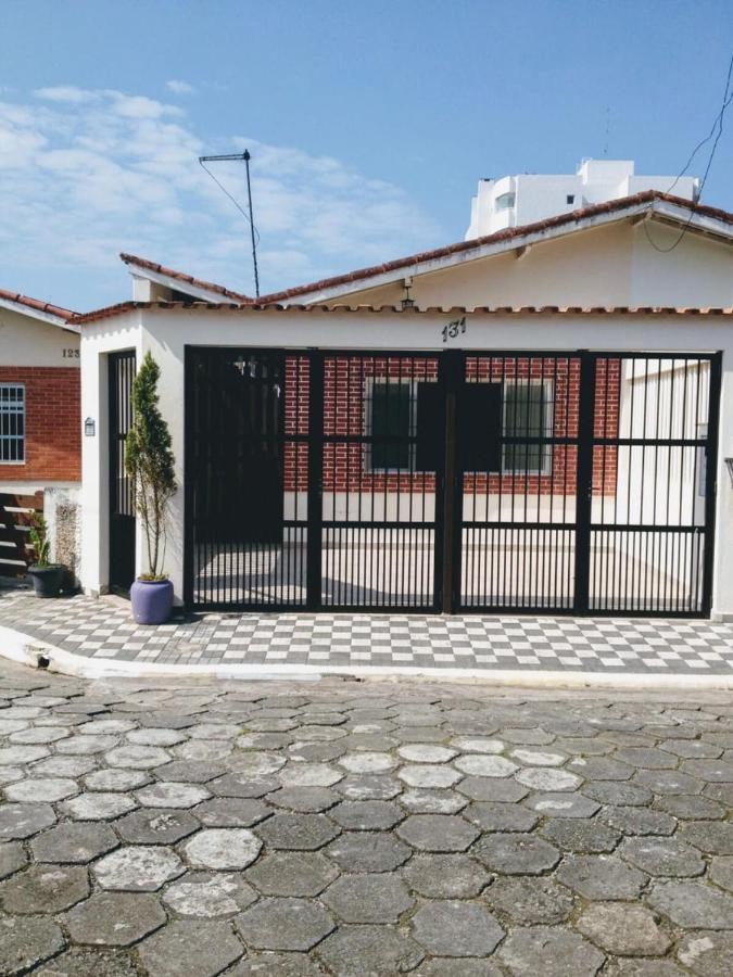 Temporada Na Praia Em Mongagua Sp Екстер'єр фото